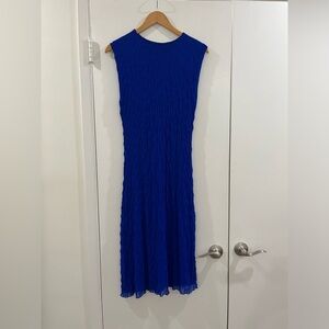 Find Me Now Label textured mesh midi dress
